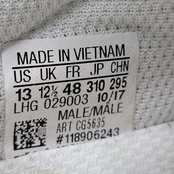 Adidas City Cup Collectible Item Rare And Limited Special Edition Size 13 - Picture 9 of 10